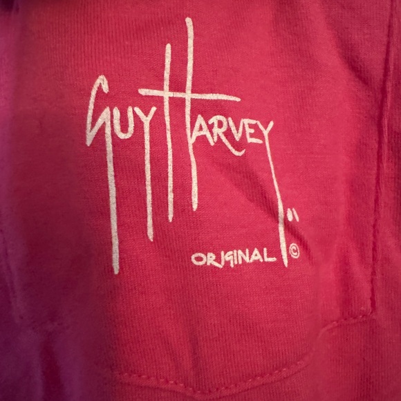 Guy Harvey Bright Pink Vibrant Fish and Marlin Graphic T-Shirt, M - Picture 4 of 5